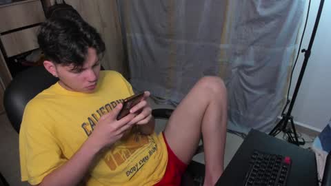 Snapshot of yurii_moody chatting on 12/13/24, 01:15 yurii_moody online show from 12/13/24, 01:15