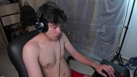 Snapshot of yurii_moody chatting on 12/13/24, 04:22 yurii_moody online show from 12/13/24, 04:22