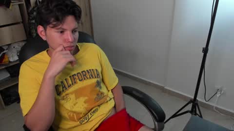 Snapshot of yurii_moody chatting on 01/31/25, 03:09 yurii_moody online show from 01/31/25, 03:09