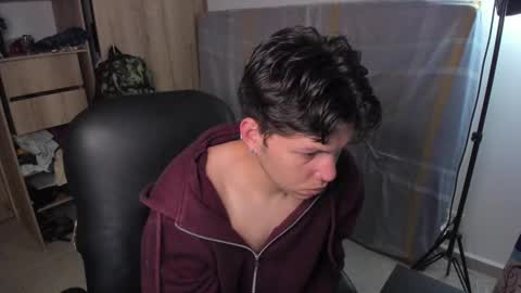 Snapshot of yurii_moody chatting on 02/18/25, 01:10 yurii_moody online show from 02/18/25, 01:10