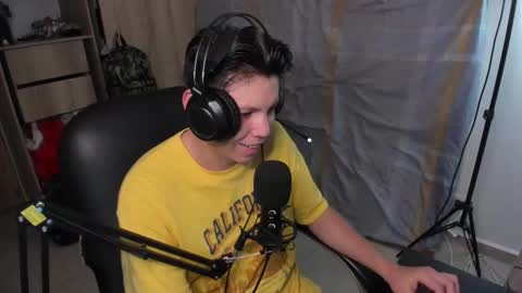 Snapshot of yurii_moody chatting on 03/12/25, 03:02 yurii_moody online show from 03/12/25, 03:02