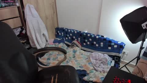 Snapshot of yurii_moody chatting on 09/25/25, 08:01 yurii_moody online show from 09/25/25, 08:01