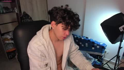 Snapshot of yurii_moody chatting on 09/28/25, 05:24 yurii_moody online show from 09/28/25, 05:24