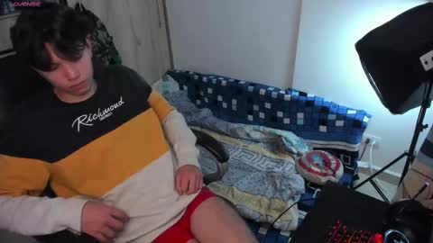 Snapshot of yurii_moody chatting on 10/01/25, 07:42 yurii_moody online show from 10/01/25, 07:42