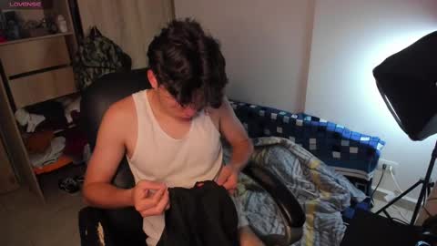 Snapshot of yurii_moody chatting on 10/05/25, 11:46 yurii_moody online show from 10/05/25, 11:46