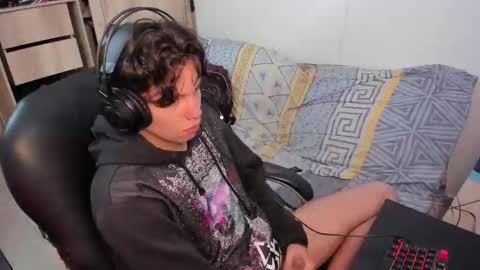 Snapshot of yurii_moody chatting on 02/13/26, 07:21 yurii_moody online show from 02/13/26, 07:21