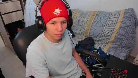 Snapshot of yurii_moody chatting on 02/25/26, 04:05 yurii_moody online show from 02/25/26, 04:05