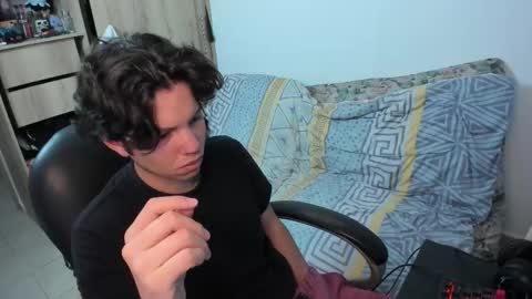 Snapshot of yurii_moody chatting on 03/06/26, 11:17 yurii_moody online show from 03/06/26, 11:17