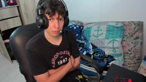 Snapshot of yurii_moody chatting on 04/20/26, 01:47 yurii_moody online show from 04/20/26, 01:47