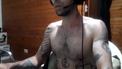 Yuumi online show from 12/05/25, 05:16