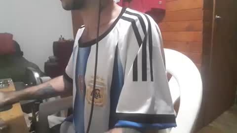 Snapshot of yuumis chatting on 03/19/26, 06:06 Yuumi online show from 03/19/26, 06:06