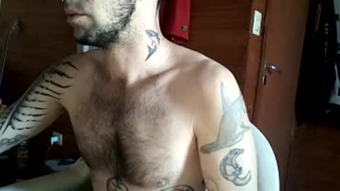 Snapshot of yuumis chatting on 04/02/26, 07:44 Yuumi online show from 04/02/26, 07:44