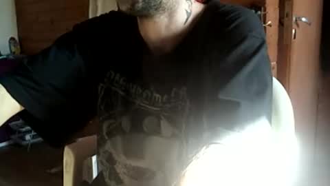 Snapshot of yuumis chatting on 04/05/26, 08:06 Yuumi online show from 04/05/26, 08:06