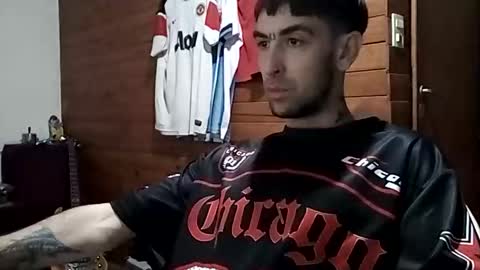 Snapshot of yuumis chatting on 04/07/26, 01:06 Yuumi online show from 04/07/26, 01:06