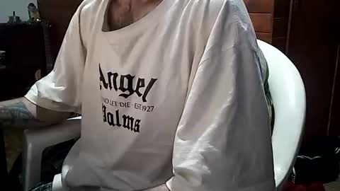 Snapshot of yuumis chatting on 04/08/26, 03:06 Yuumi online show from 04/08/26, 03:06