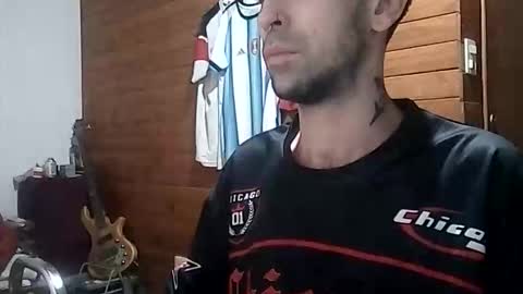 Snapshot of yuumis chatting on 04/20/26, 03:42 Yuumi online show from 04/20/26, 03:42