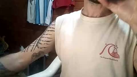 Snapshot of yuumis chatting on 04/21/26, 04:08 Yuumi online show from 04/21/26, 04:08