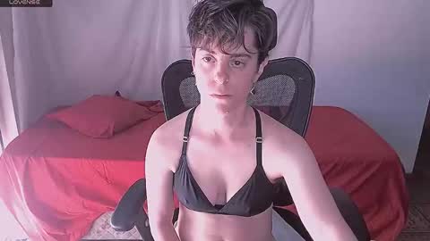 Snapshot of yuyito15 chatting on 11/03/25, 05:36 Yuyu online show from 11/03/25, 05:36