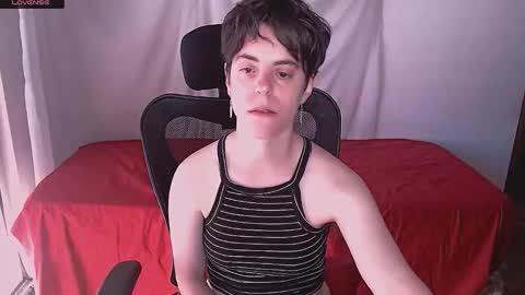 Snapshot of yuyito15 chatting on 11/10/25, 07:57 Yuyu online show from 11/10/25, 07:57