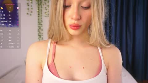 Eva online show from 11/08/25, 12:33