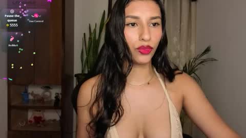 Snapshot of yuziidreams chatting on 04/09/26, 02:00 yuzii Im new to these pages so I hope you guys are kind to me. online show from 04/09/26, 02:00