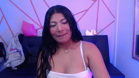 yvanna__smith online show from 03/02/26, 03:30