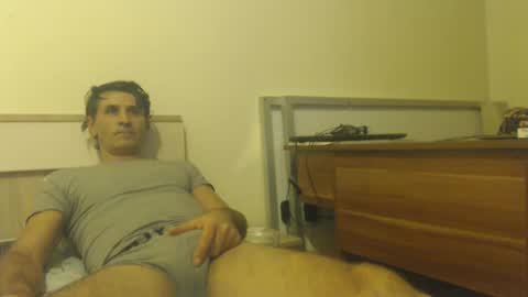 Snapshot of yvesstorm5 chatting on 12/01/24, 08:42 yvesstorm5 online show from 12/01/24, 08:42