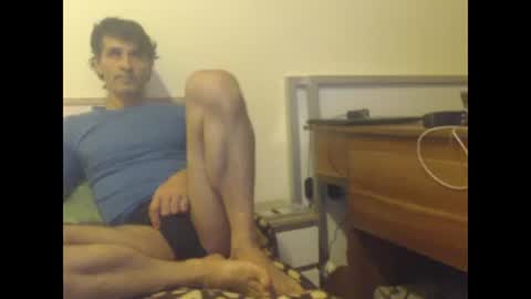 Snapshot of yvesstorm5 chatting on 12/17/24, 07:04 yvesstorm5 online show from 12/17/24, 07:04