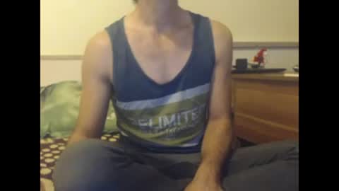 Snapshot of yvesstorm5 chatting on 12/21/24, 08:54 yvesstorm5 online show from 12/21/24, 08:54