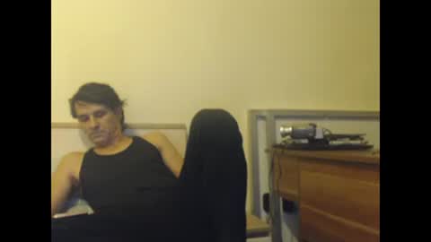 Snapshot of yvesstorm5 chatting on 01/26/25, 06:37 yvesstorm5 online show from 01/26/25, 06:37