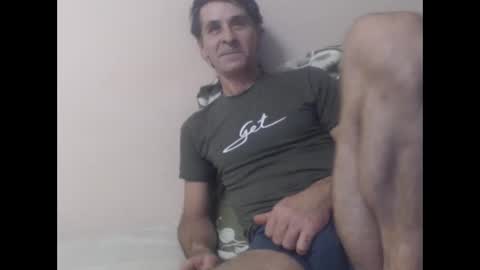 yvesstorm5 online show from 12/13/25, 08:14