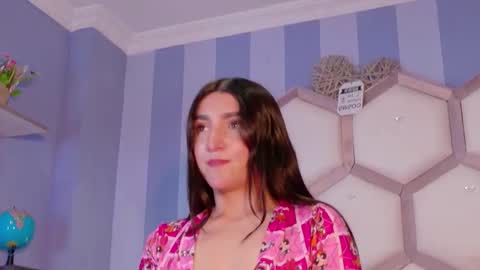 Snapshot of yvi_taylor chatting on 03/16/26, 11:47 yvi online show from 03/16/26, 11:47