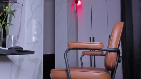 yvonne_miss online show from 02/03/25, 05:14