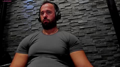 Snapshot of yy_david_yy chatting on 09/09/25, 07:57 David online show from 09/09/25, 07:57