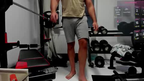 Snapshot of yy_david_yy chatting on 09/19/25, 05:35 David online show from 09/19/25, 05:35