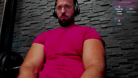 Snapshot of yy_david_yy chatting on 09/20/25, 03:35 David online show from 09/20/25, 03:35