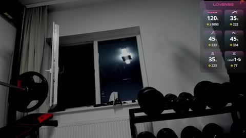 Snapshot of yy_david_yy chatting on 09/24/25, 08:12 David online show from 09/24/25, 08:12