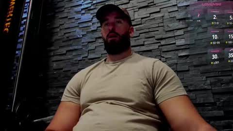 Snapshot of yy_david_yy chatting on 10/17/25, 08:00 David online show from 10/17/25, 08:00