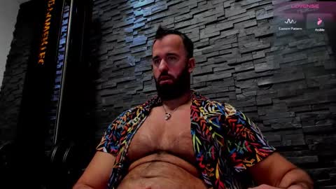 Snapshot of yy_david_yy chatting on 10/25/25, 10:15 David online show from 10/25/25, 10:15