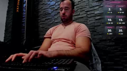 Snapshot of yy_david_yy chatting on 11/05/25, 06:30 David online show from 11/05/25, 06:30