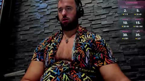 Snapshot of yy_david_yy chatting on 11/09/25, 10:41 David online show from 11/09/25, 10:41