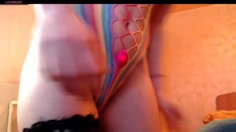 yzza_suave online show from 02/11/25, 05:18