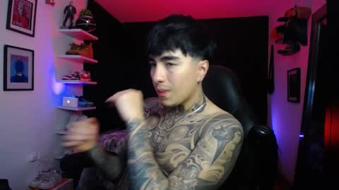 Snapshot of zac_muller1 chatting on 10/23/25, 06:34 zac_muller1 online show from 10/23/25, 06:34