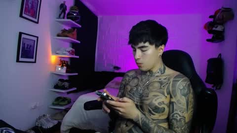 zac_muller1 online show from 03/18/26, 05:10