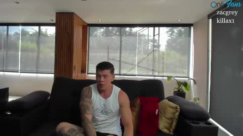 Snapshot of zacandmarcosmg_ chatting on 12/14/24, 04:31 zacandmarcosmg_ online show from 12/14/24, 04:31