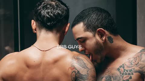 Snapshot of zacandmarcosmg_ chatting on 12/21/24, 05:58 zacandmarcosmg_ online show from 12/21/24, 05:58