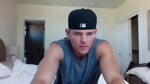 Snapshot of zachschaefer chatting on 06/28/26, 12:05 zachschaefer online show from 06/28/26, 12:05