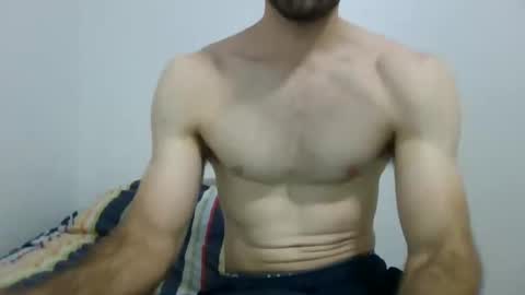 zack6725 online show from 10/25/25, 01:51