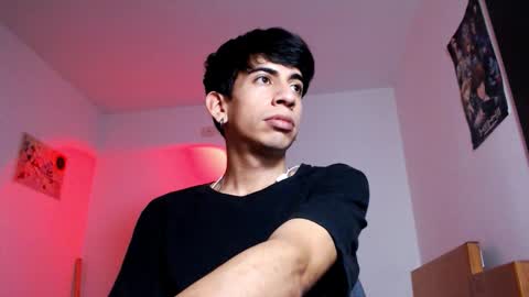 Snapshot of zack_kingg chatting on 10/09/25, 06:28 Zack King online show from 10/09/25, 06:28