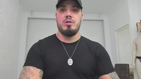 Snapshot of zackconnorsx chatting on 12/27/24, 09:43 Zack online show from 12/27/24, 09:43